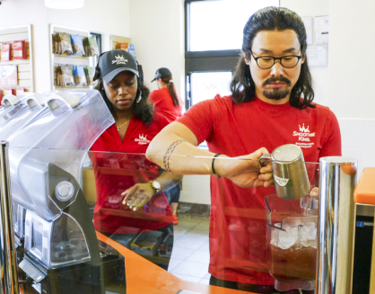 wan kim preparing smoothie undercover boss