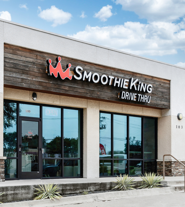 Smoothie King Franchise store outside image